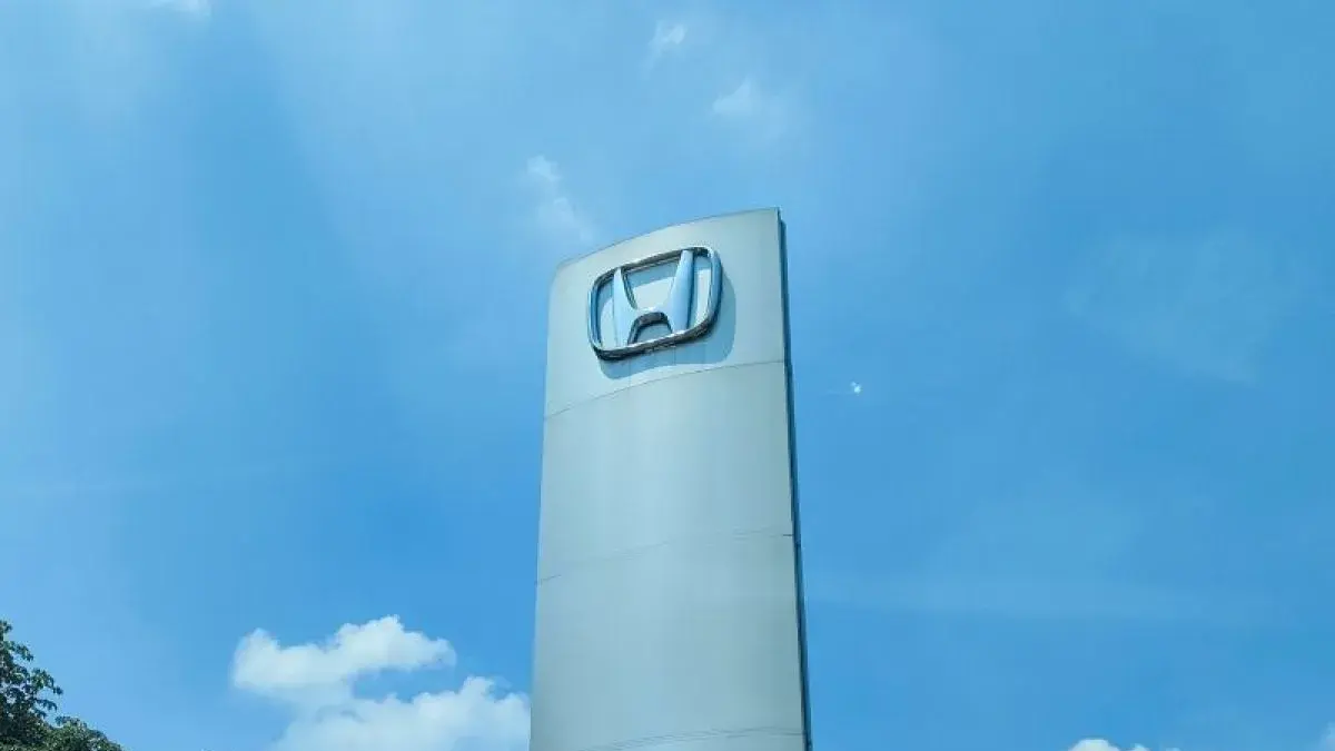 Ilustrasi logo Honda. ANTARA/Siti Zulaikha