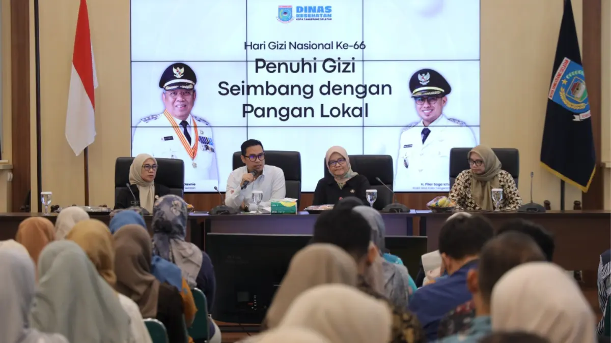 Wakil Wali Kota Tangerang Selatan Pilar Saga Ichsan dalam peringatan Hari Gizi Nasional ke-66 di Aula Blandongan, Puspemkot Tangsel, Jumat (17/04/2026). (Dok. Humas Pemkot Tangsel)