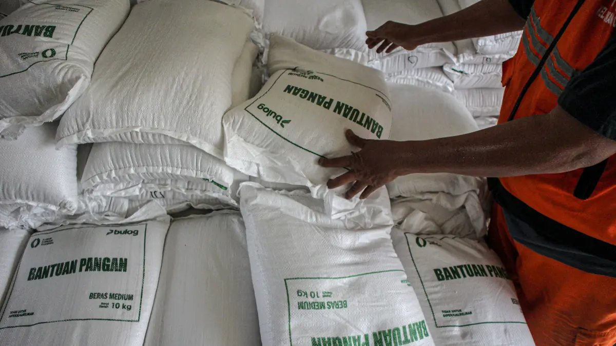Ilustrasi beras. Pemerintah menelusuri harga beras fortifikasi yang mencapai Rp 45 ribu per kg. Mentan Amran menyebut ada dugaan penyimpangan dan kerugian Rp 71 triliun. HANUNG HAMBARA/JAWA POS