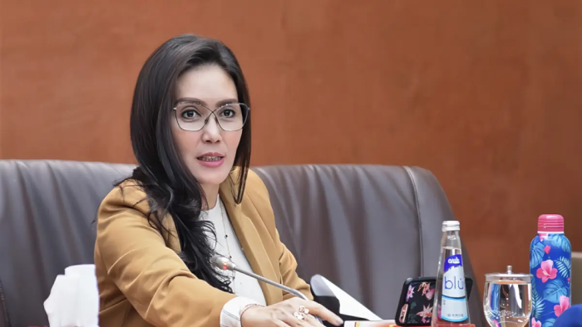  Anggota Komisi XIII DPR RI, Rieke Diah Pitaloka, menyoroti postur anggaran Badan Pembinaan Ideologi Pancasila (BPIP) dalam Rapat Kerja Rencana Kerja dan Anggaran Kementerian/Lembaga (RKA-K/L) Tahun Anggaran 2027. (Dok. DPR)