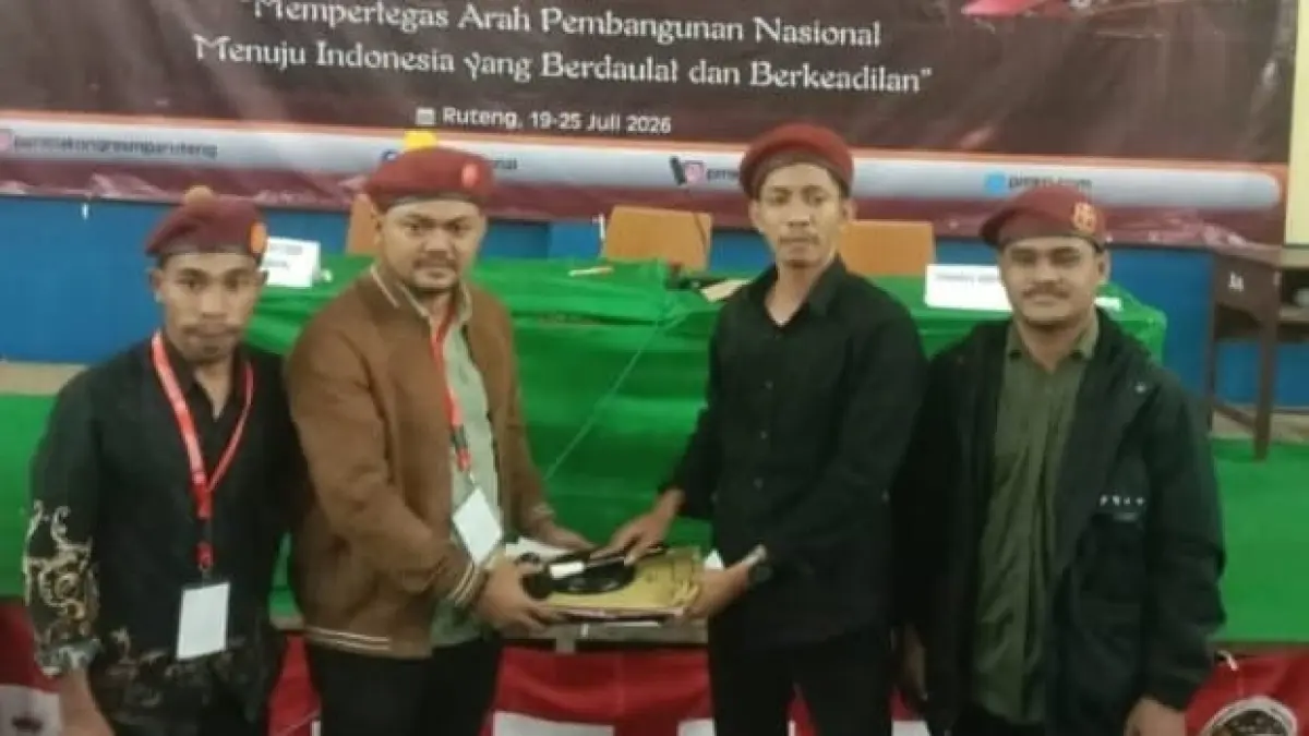 Lagu Glenn Fredly Iringi Terpilihnya Delvis Rettob sebagai Ketua Presidium PP PMKRI