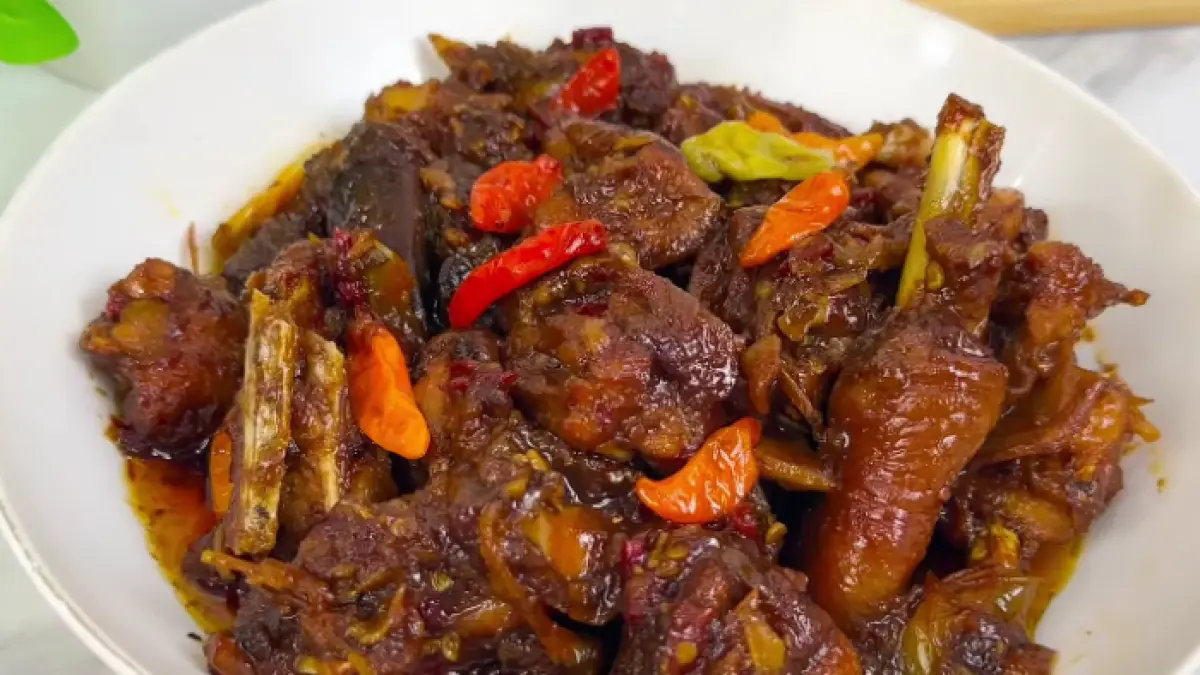 Resep Ayam Gongso Kecap Bumbu Meresap, Menu Rumahan Praktis yang Bikin Nambah Nasi!