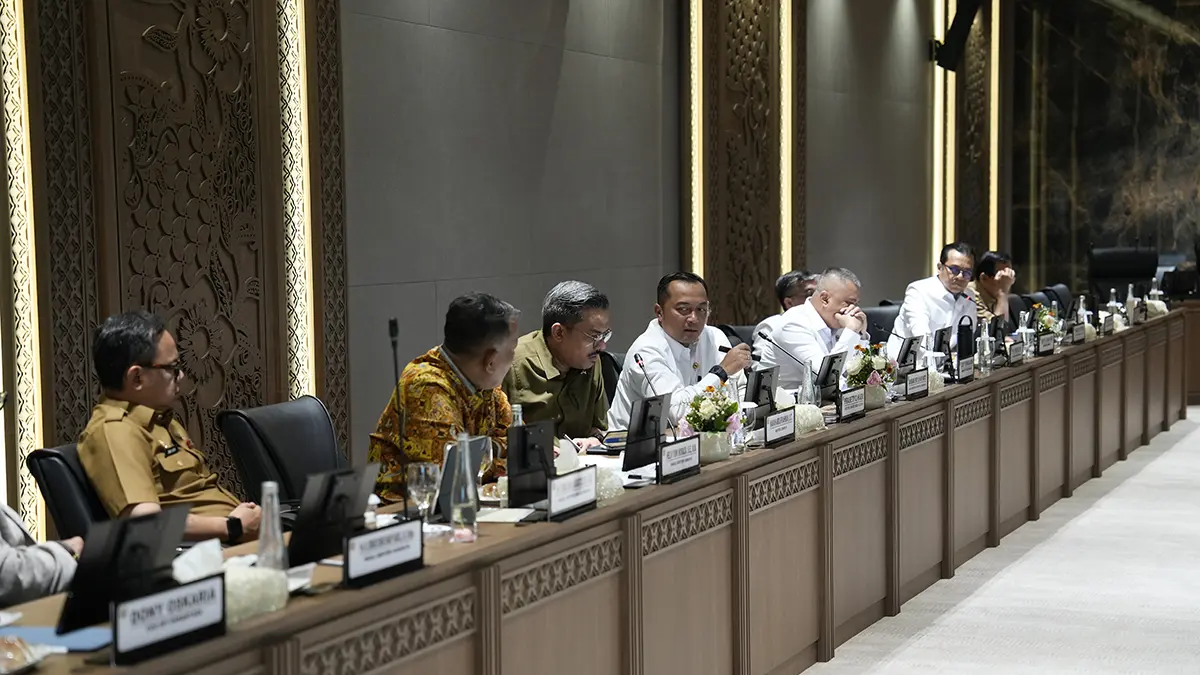 DPR dan pemerintah menyempurnakan aturan ojol agar perlindungan juga mencakup kurir barang dan makanan. Perpres ditarget segera terbit. (Dok. DPR)