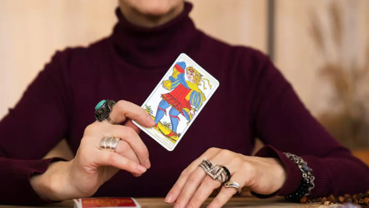Ilustrasi ramalan tarot (Magnific)
