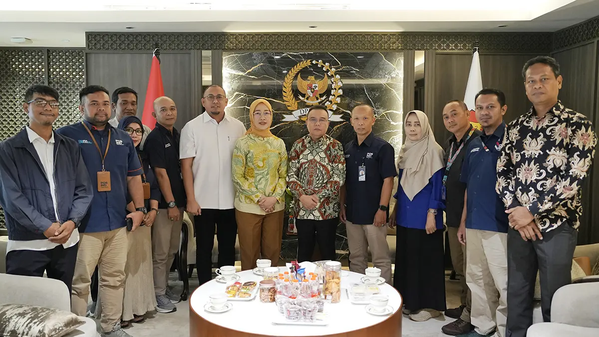 DPR mendorong pencairan tagihan Rp158 miliar PT Pos kepada Kemensos untuk memastikan hak 31.000 karyawan dan 28.000 pensiunan. (Dok. DPR)