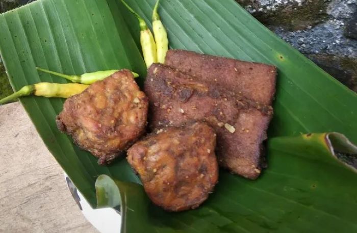 Tempe bacem bumbu meresap. (cookpad.com)
