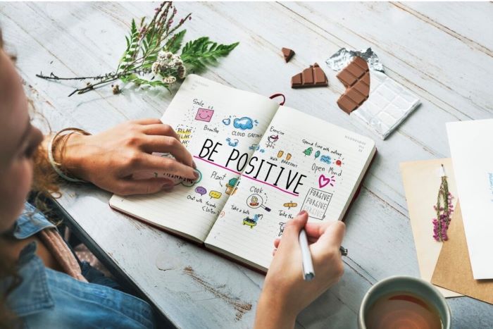 Ilustrasi Be Positive. (freepik)
