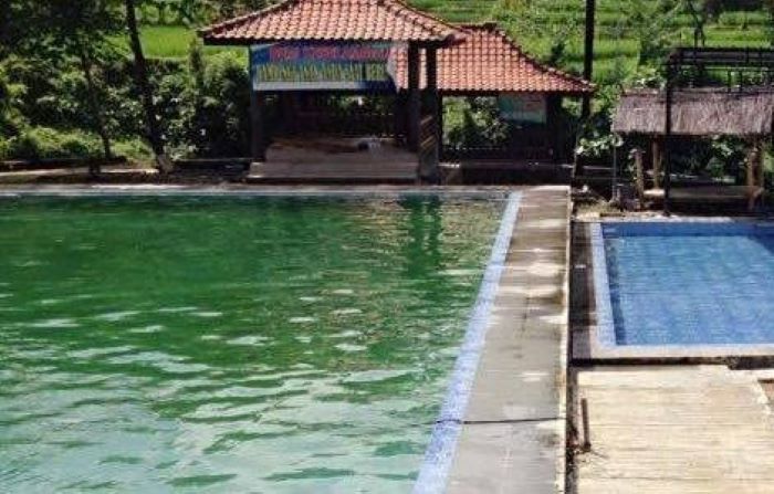 Pemandian air panas Cipanas Subang di Kabupaten Kuningan. (desa-subang.kuningankab.go.id)