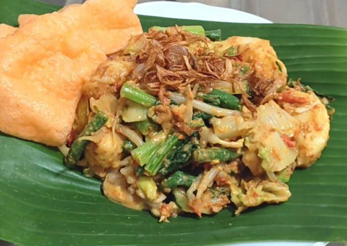 Lotek khas Indramayu.  (youtube.com/Ririe Riefa)