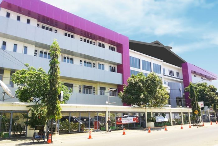 Berbagai rumah sakit terbaik di Cirebon hadir untuk memberikan pelayanan kesehatan yang optimal untuk penanganan penyakit umum hingga kompleks