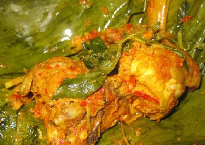 Pepes ayam khas Indramayu. (cookpad.com)
