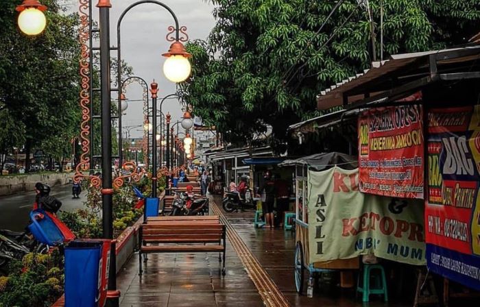 Pasar Kadipaten disebut-sebut sebagai Malioboro-nya Majalengka. (instagram.com/pesonawisatacirebon)