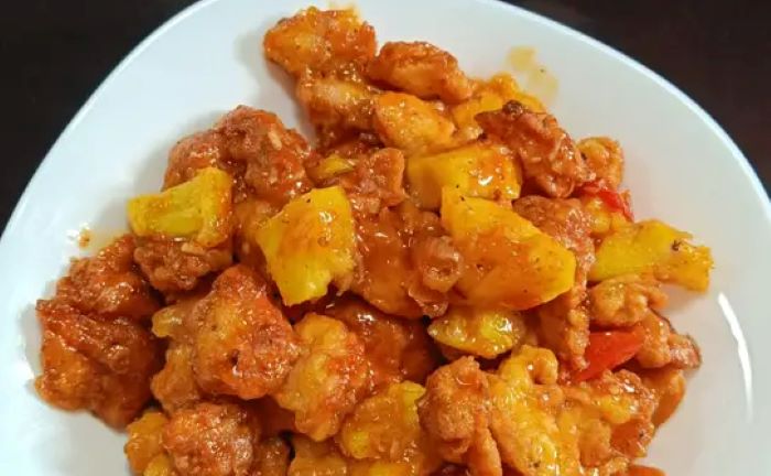 Ayam manis nanas yang menggugah selera. (Cookpad)