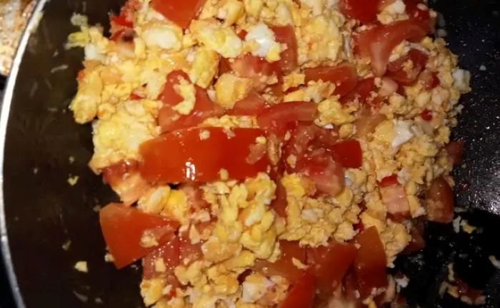 Tumis telur tomat yang praktis untuk dibuat. (Cookpad)