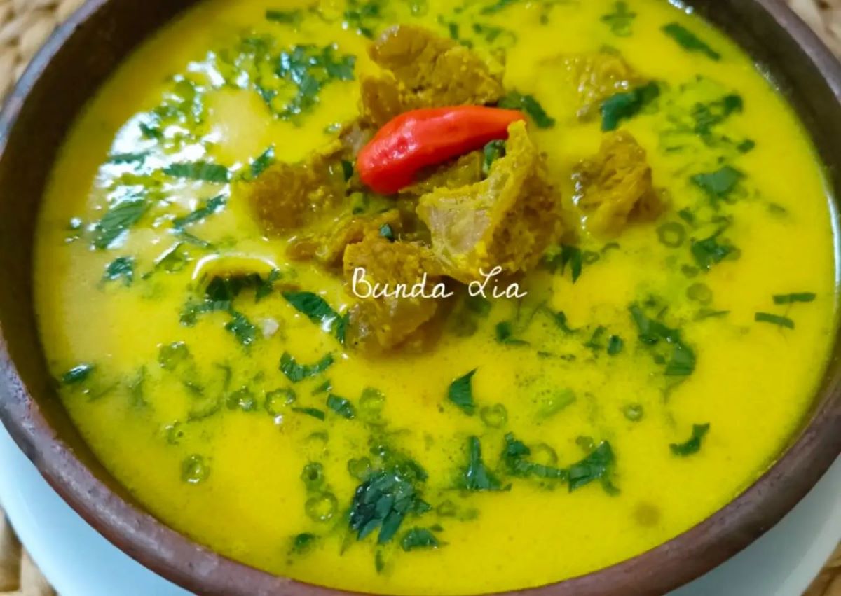 Empal gentong khas Cirebon. (cookpad.com/Bunda Lia/bundalia78)