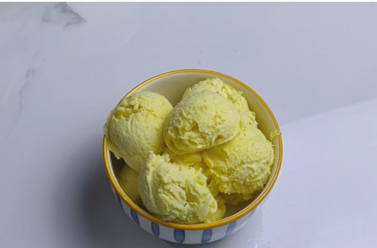 Hidangan Es Krim Durian Buatan Rumah. (tangkapan layar akun Youtube Dapur Jari Gendut)