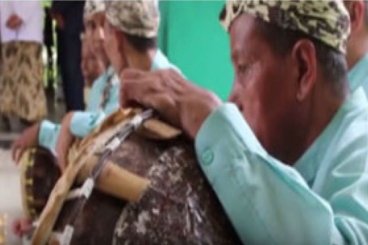 Kesenian Gembyung. (Web/dprd kab.cirebon)