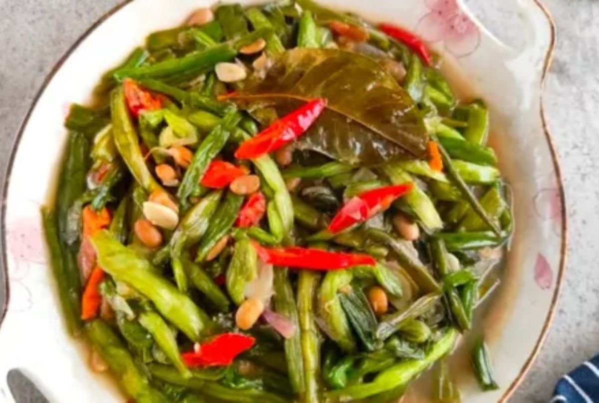 Tumis genjer tauco pedas yang praktis. (Cookpad)
