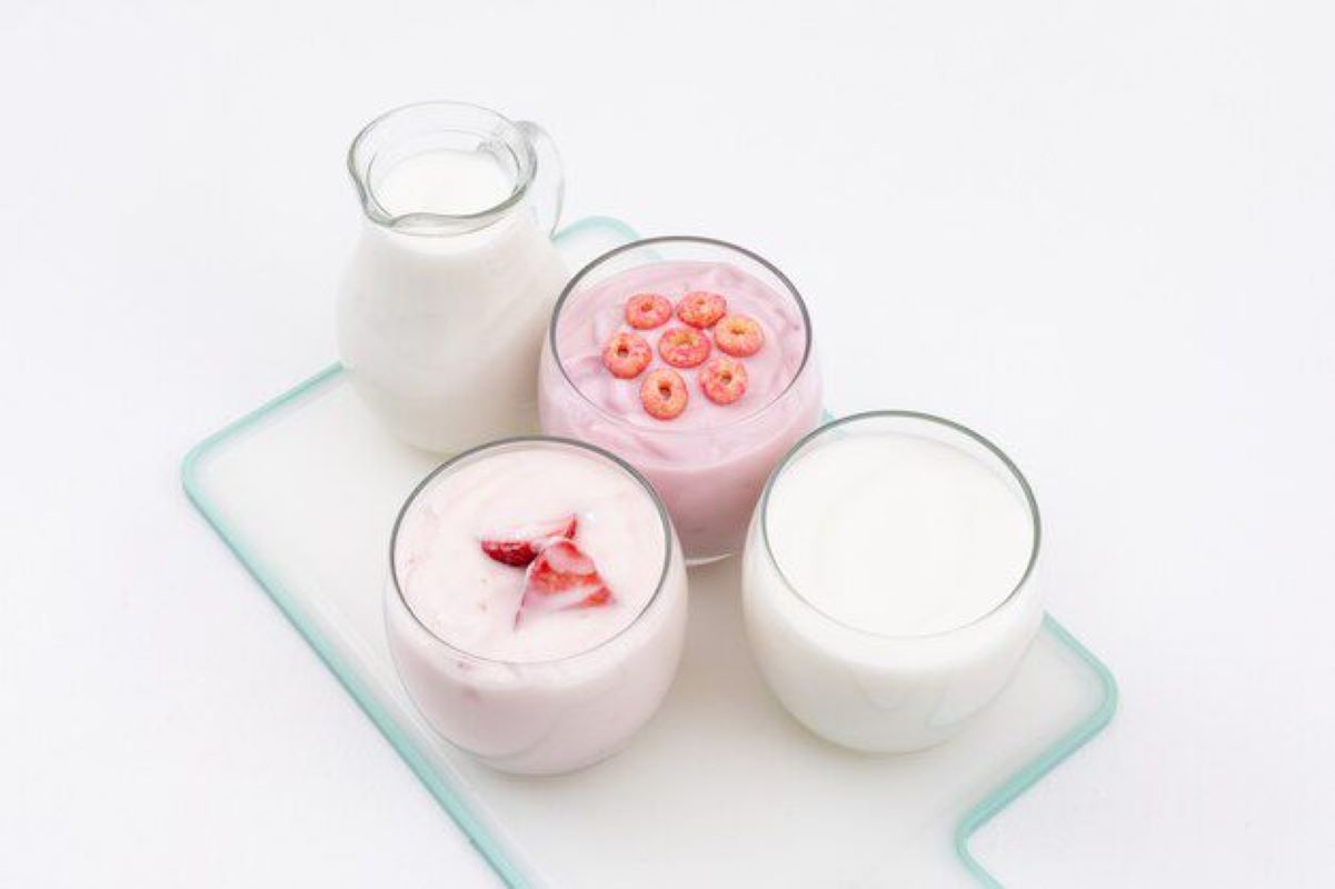 Ilustrasi yogurt. (freepik.com)
