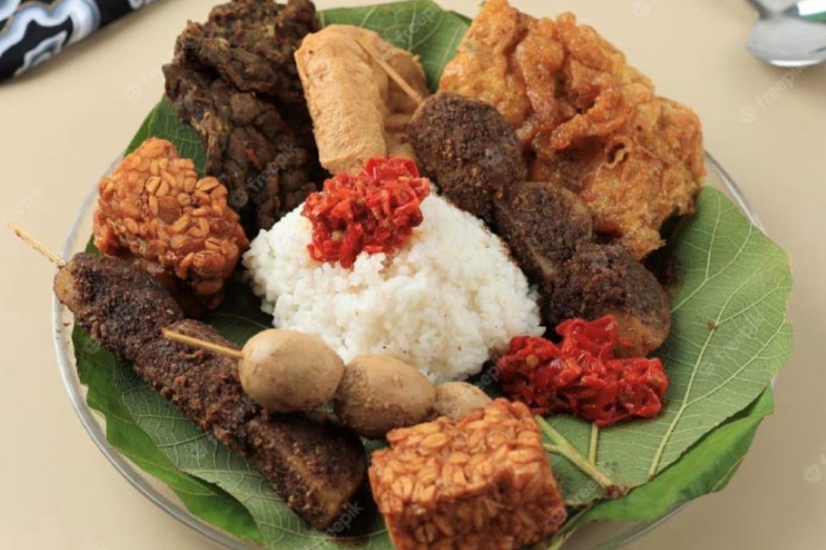 Nasi Jamblang khas Cirebon. (web/Pemkab Cirebon)