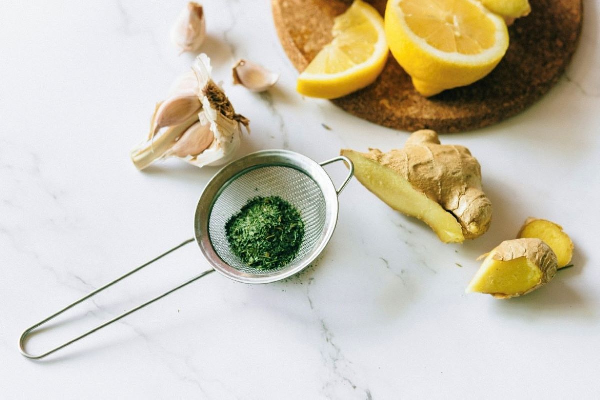 Minuman lemon dan jahe (pexels)