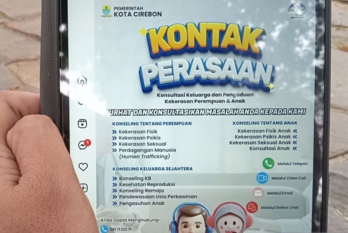 Ilustrasi layanan Kontak Perasaan di Kota Cirebon. (Fathnur Rohman/Antara)