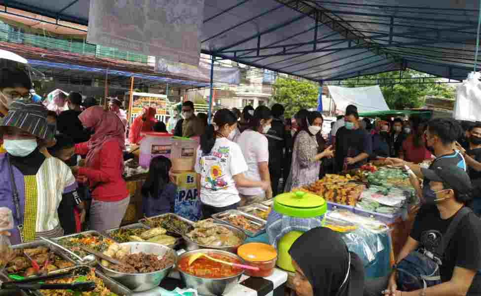 Ilustrasi pasar kaget