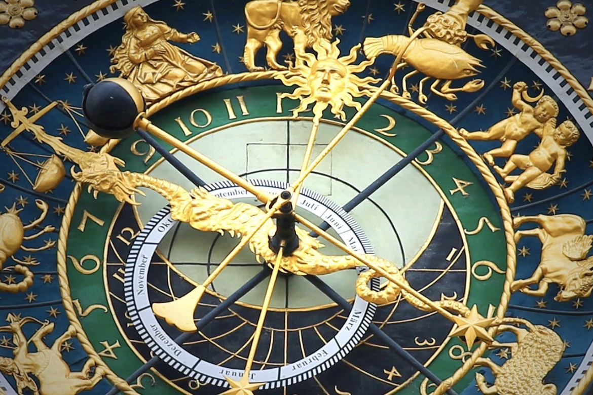 Ilustrasi zodiak yang membawa keberuntungan untuk orang lain di sekitarnya