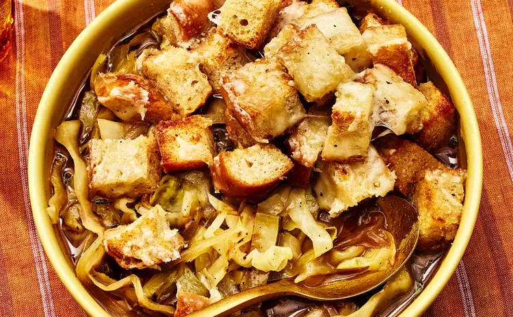 French onion cabbage soup