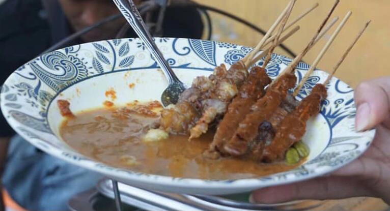 Sate gecek khas Indramayu