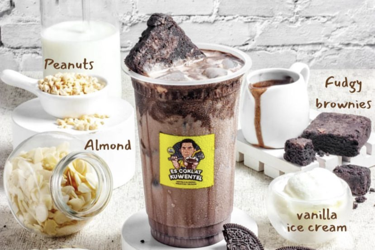 Hidangan minuman dari Es Coklat Kuwentel