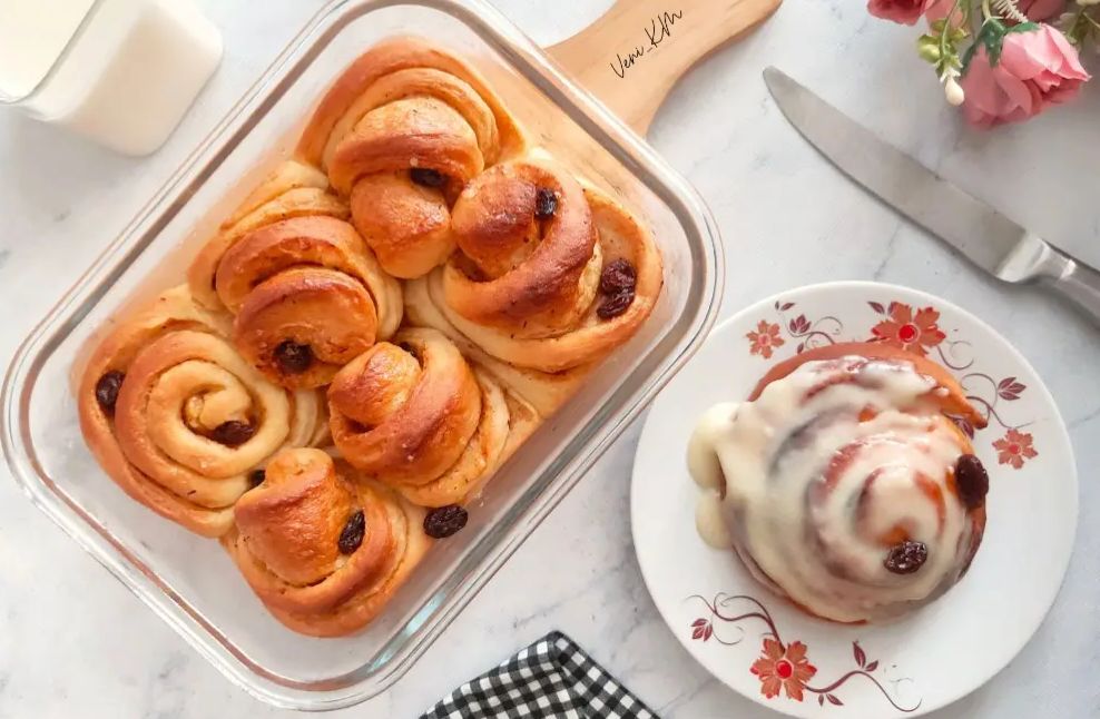 Cinnamon roll