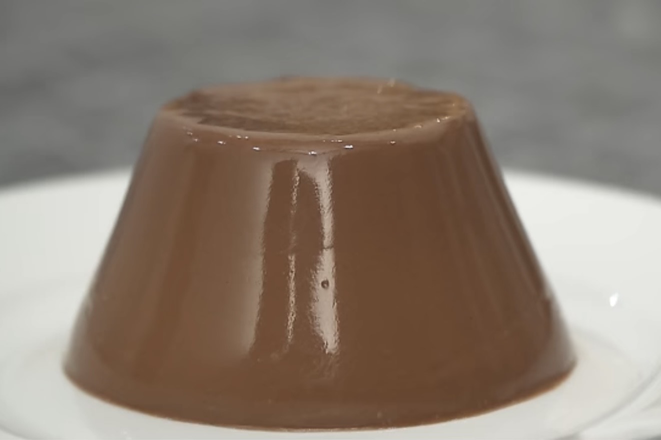 Panna cotta untuk cemilan saat cuaca panas