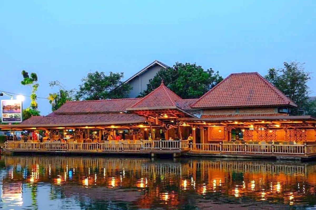 Grage Lanai Resto di Kuningan