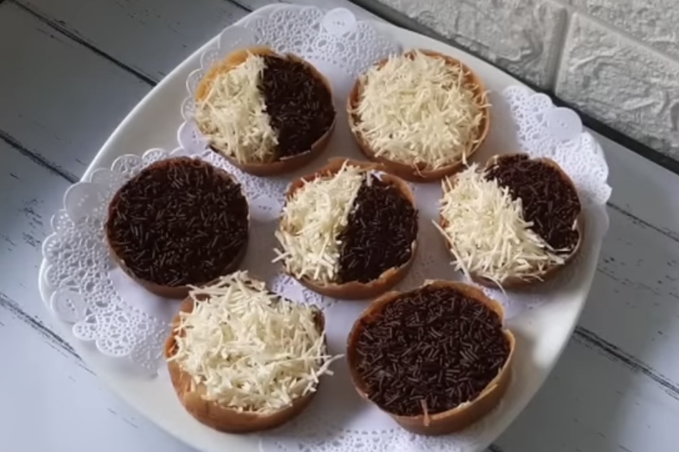 Resep martabak mini untuk pemula hanya pakai takaran sendok