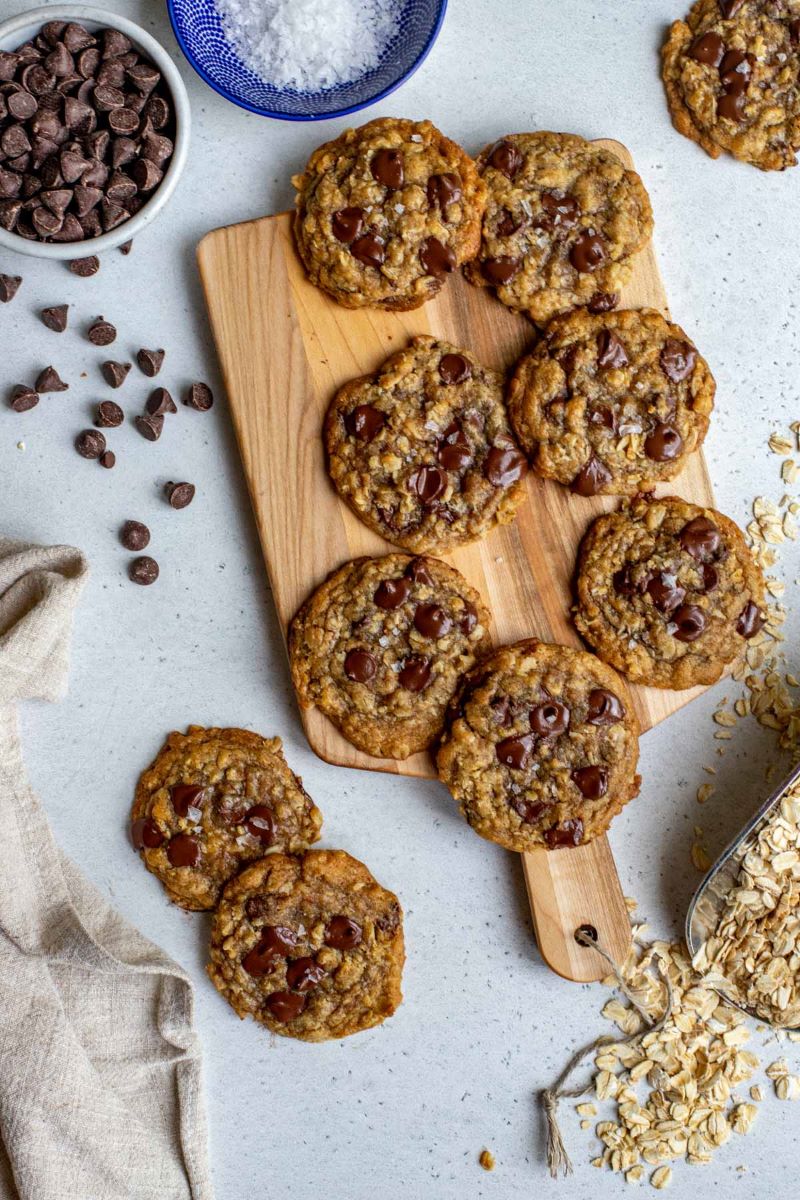 Ilustrasi dari oatmeal chocochips cookies