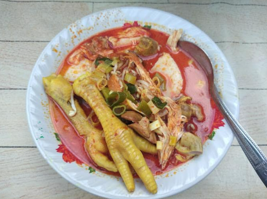 Kelezatan Semangkuk Soto Mang Oyo