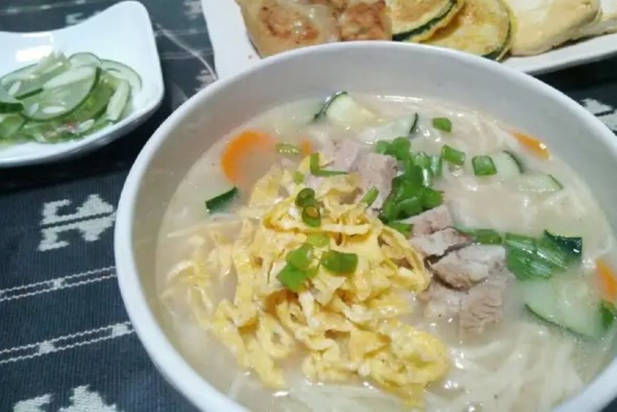 Kalguksu yang hangat dan mengenyangkan. (Cookpad)