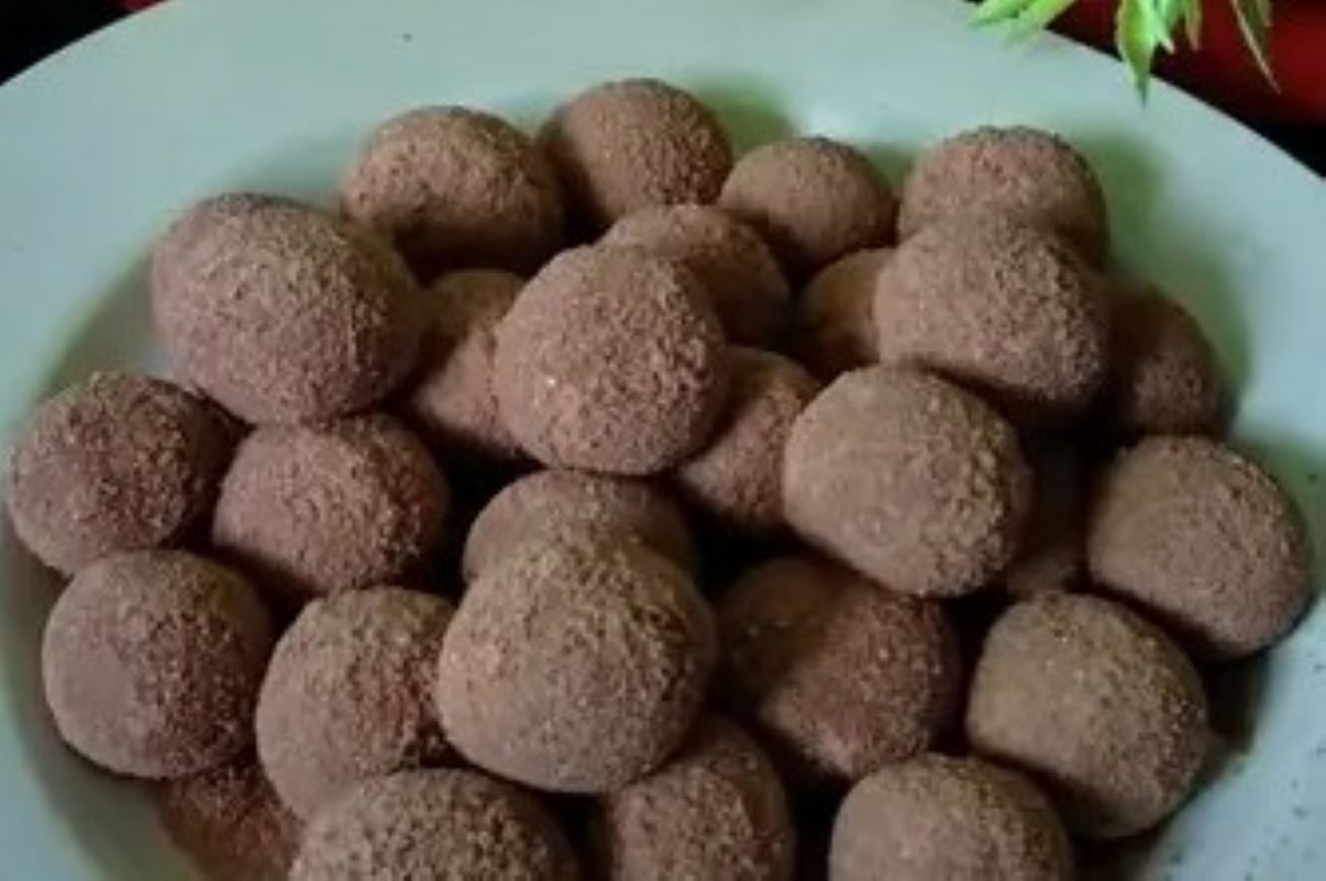 Bola-bola susu cokelat yang manis. (Cookpad)