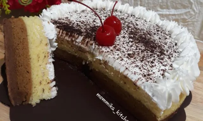 Sajian bolu kukus tiramisu