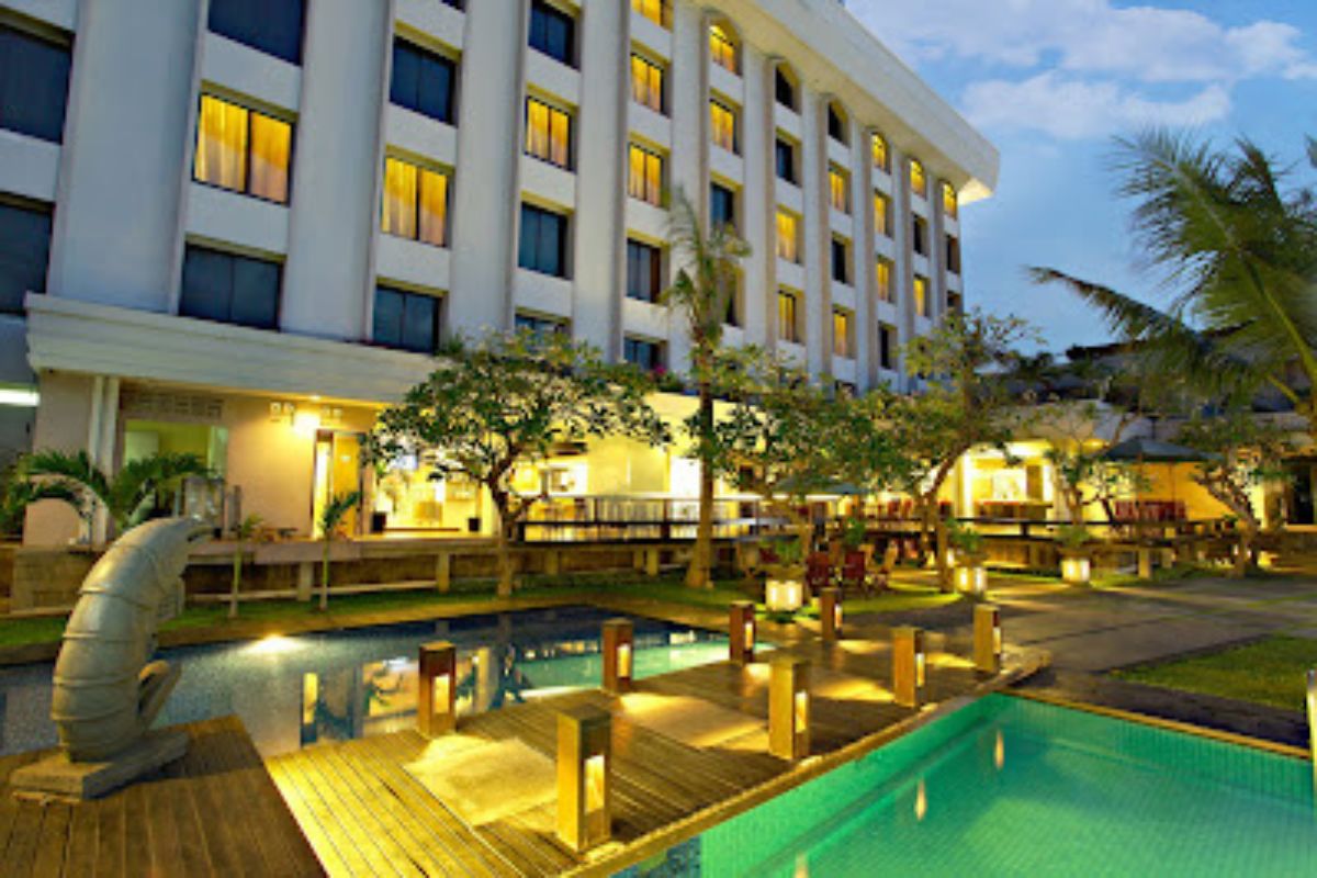 Rekomendasi hotel dekat Stasiun Cirebon