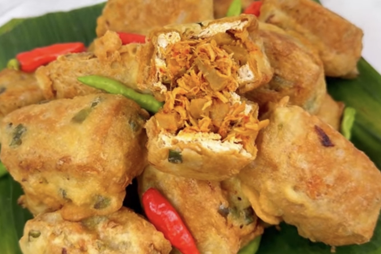 Resep tahu mercon isi ayam suwir dan bakso pedas