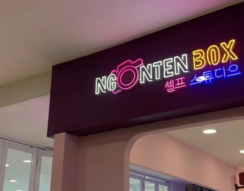 Ngonten box self photo studio, Majalengka