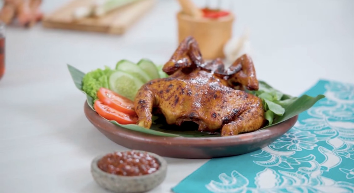 Ayam Bakakak khas Bandung