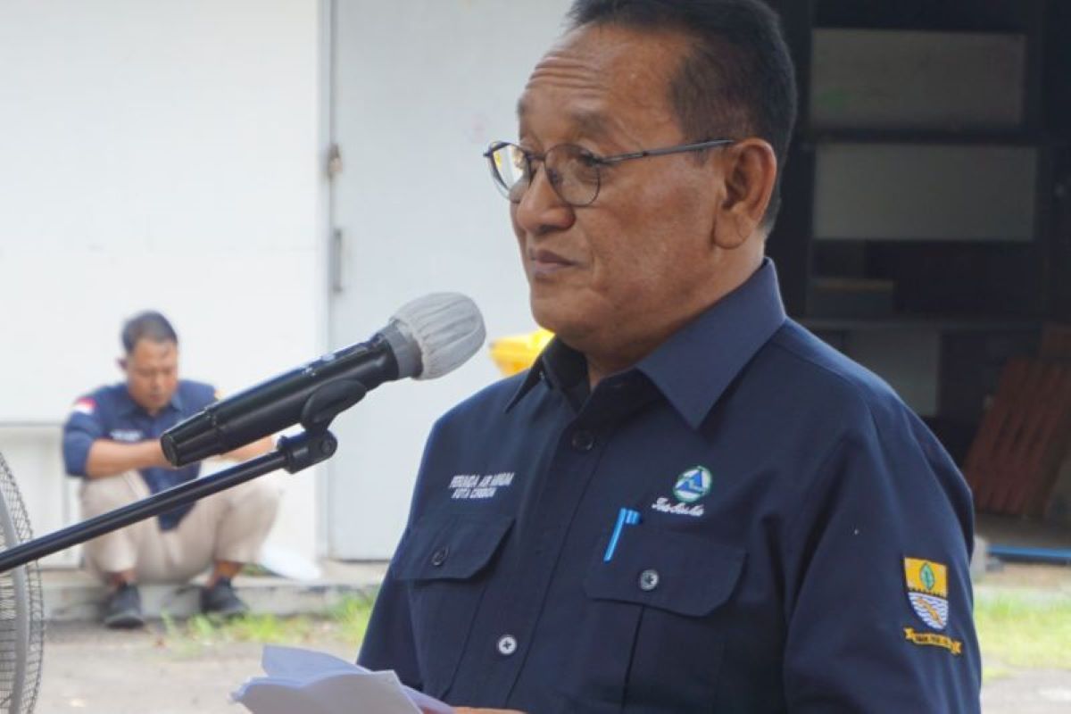 Direktur Utama PAM Tirta Giri Nata Sofyan Satari. (PAM Tirta Giri Nata/Antara)