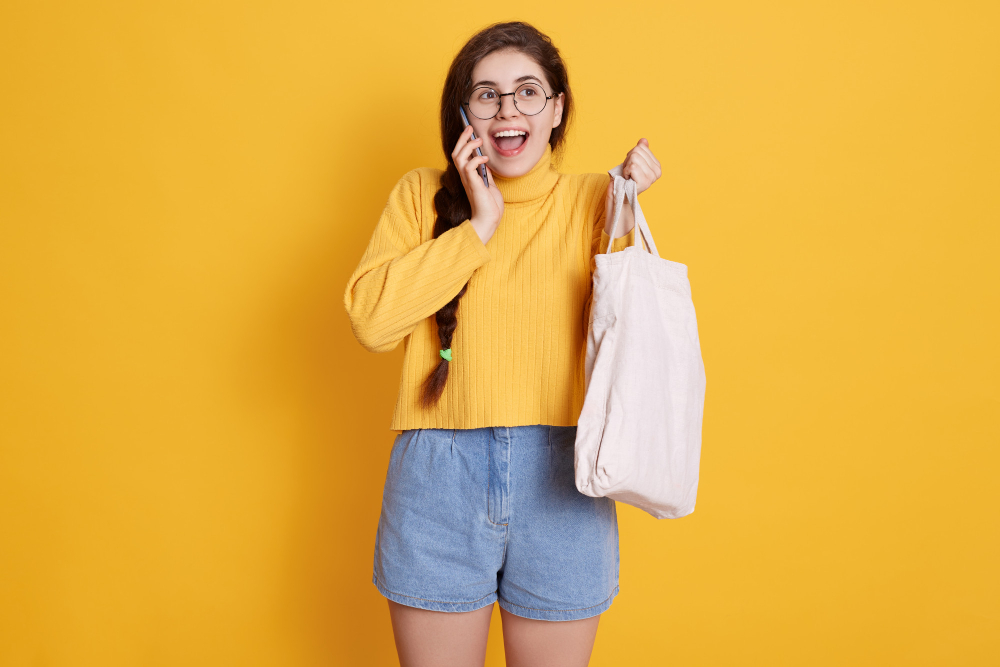 Ilustrasi seseorang melakukan self reward. (Dok. freepik/rawpixel.com)