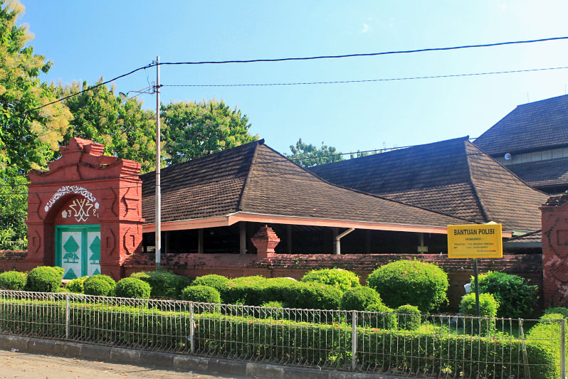 Masjid Agung Sang Cipta Rasa