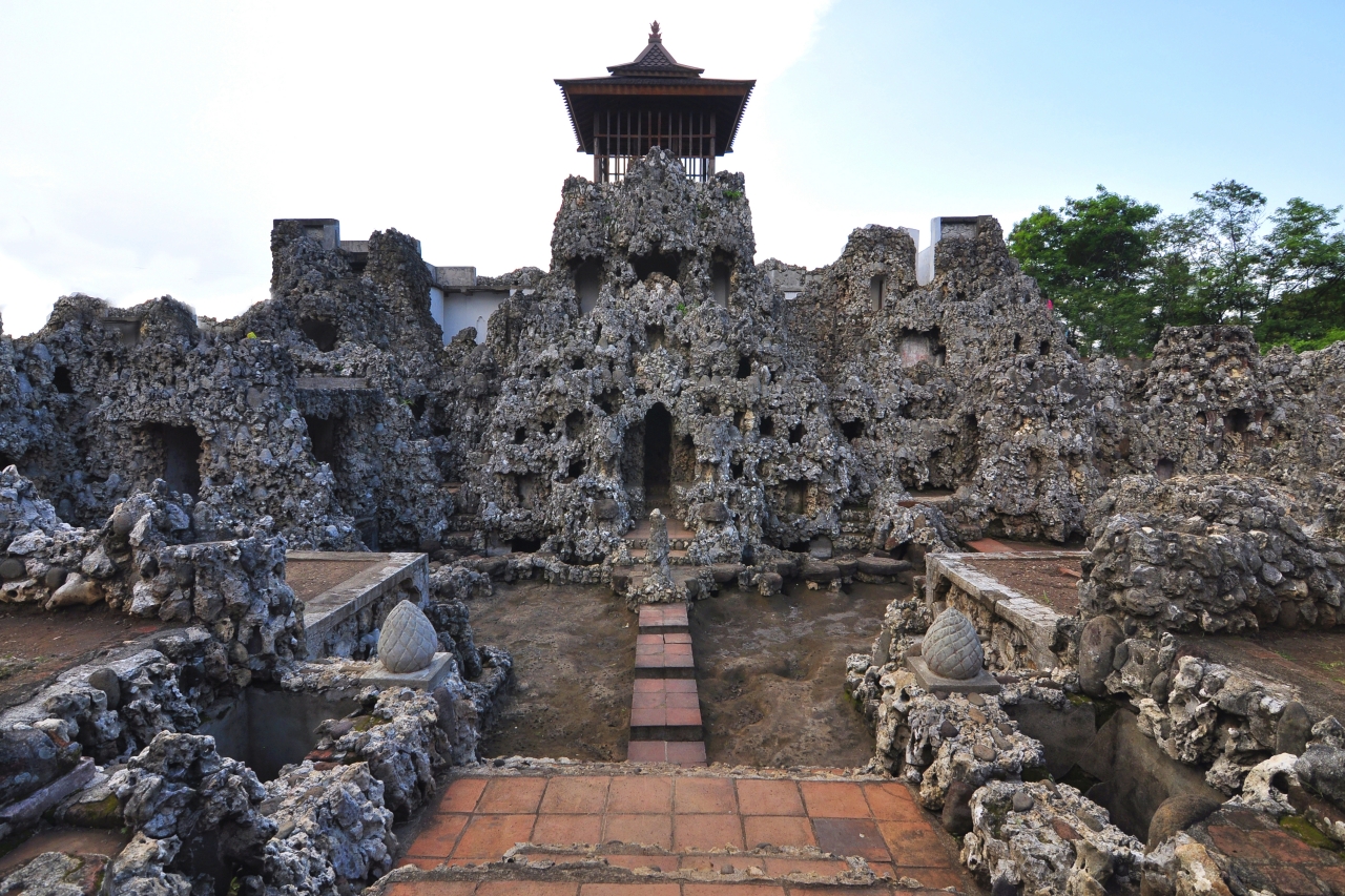 Gua Sunyaragi