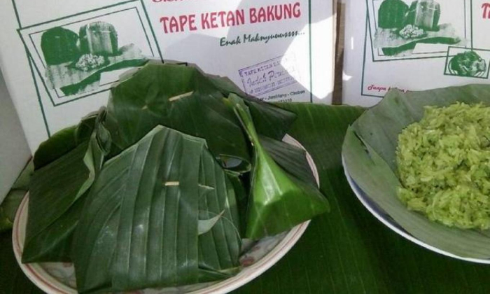 Tape ketan bakung, oleh-oleh khas Cirebon. (jadesta.kemenparekraf.go.id)