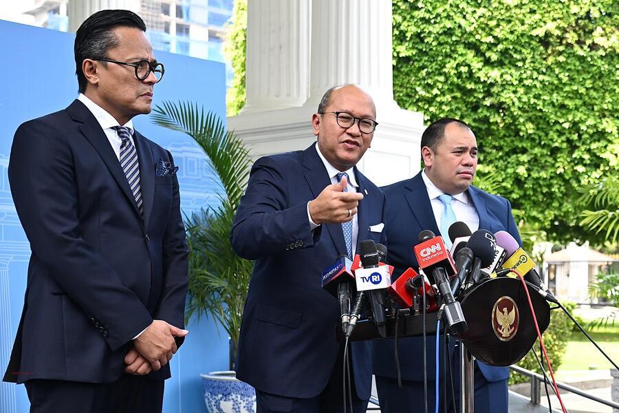 Menteri Investasi Indonesia Rosan Roeslani saat memberikan tanggapan pada peluncuran Danantara. (Dok. setneg.go.id)